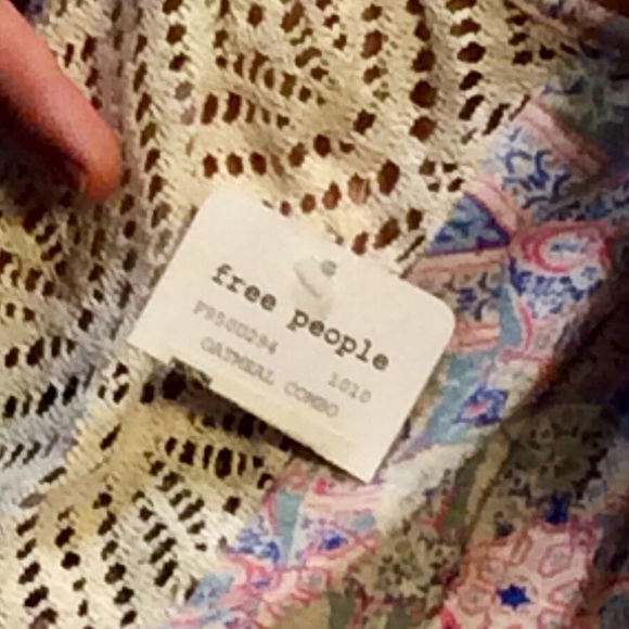 NWT Free People oatmeal low back tank size M - Picture 4 of 4